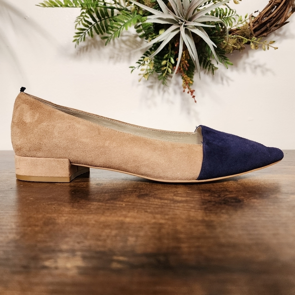 Boden Tan Blue Navy Suede Pointed Toe Loafers Slip On Color Block EU 40 US 8.5.